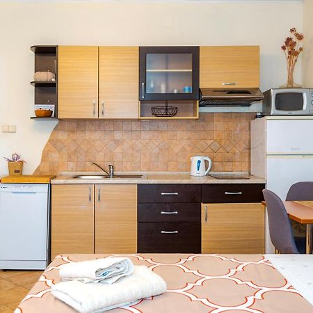 Apartments Rogoznicka Oaza Rogoznica  Buitenkant foto