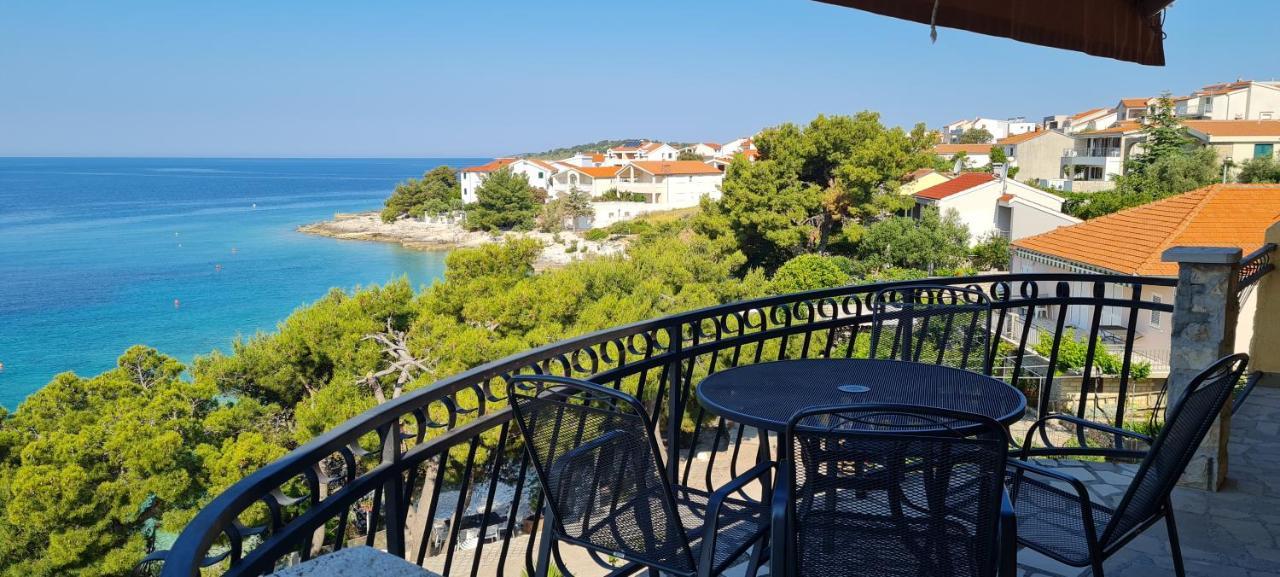Apartments Rogoznicka Oaza Rogoznica  Buitenkant foto