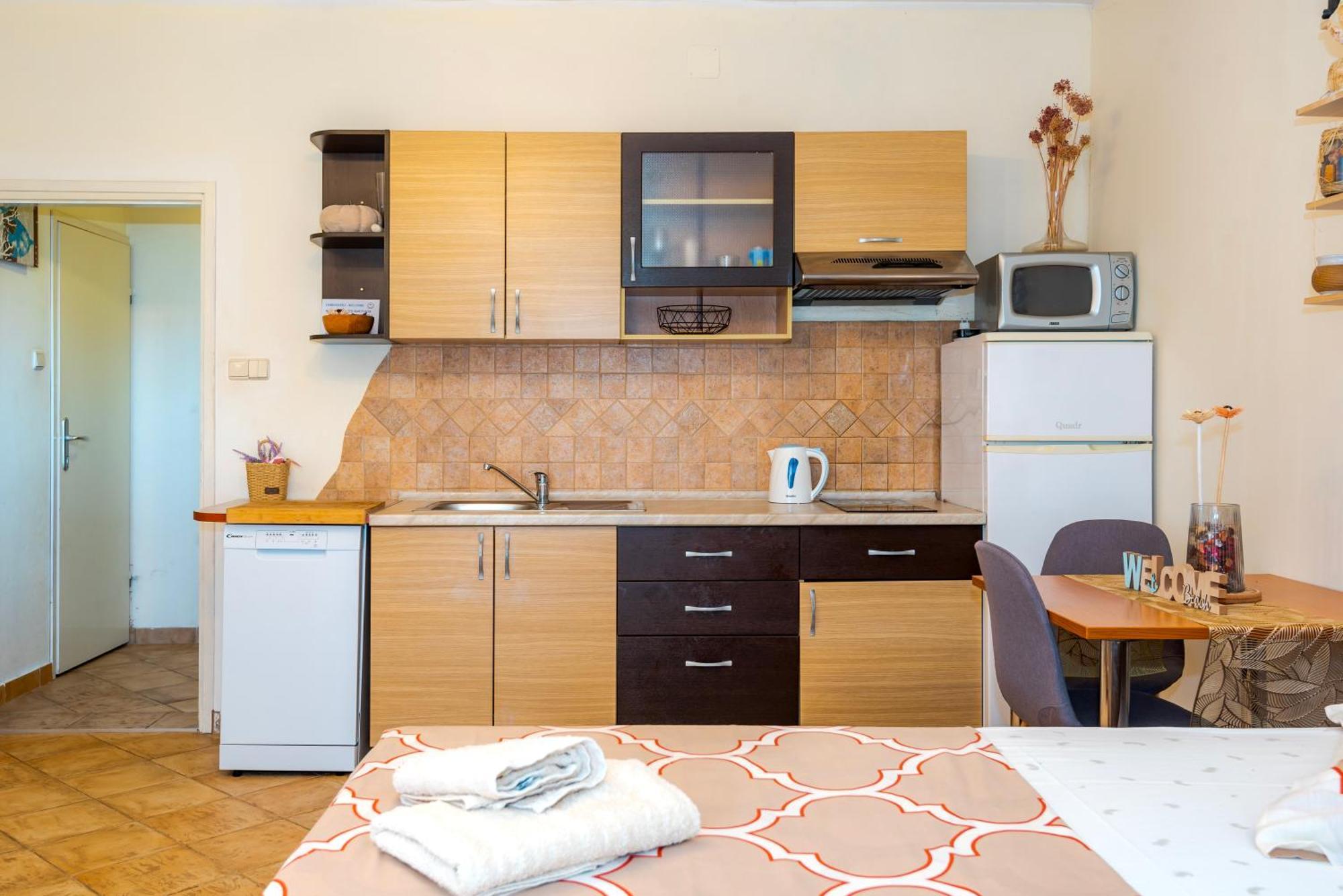 Apartments Rogoznicka Oaza Rogoznica  Buitenkant foto