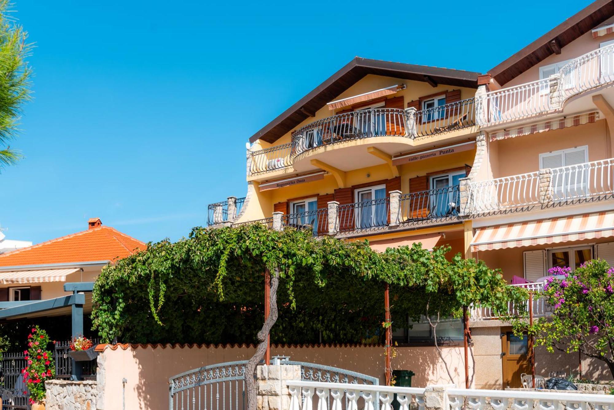 Apartments Rogoznicka Oaza Rogoznica  Buitenkant foto