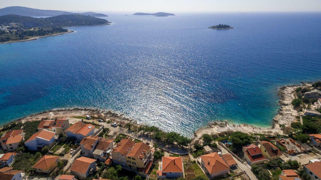 Apartments Rogoznicka Oaza Rogoznica  Buitenkant foto