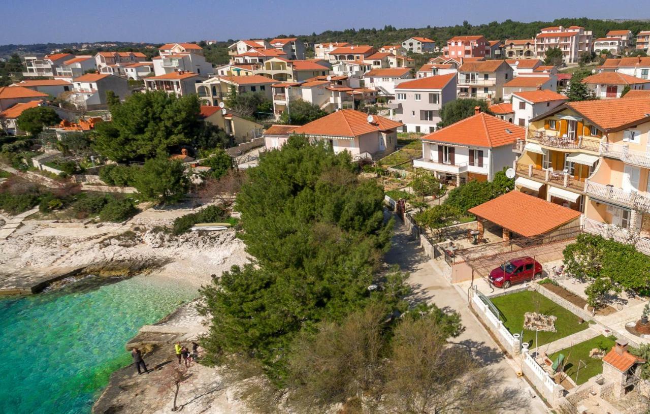 Apartments Rogoznicka Oaza Rogoznica  Buitenkant foto