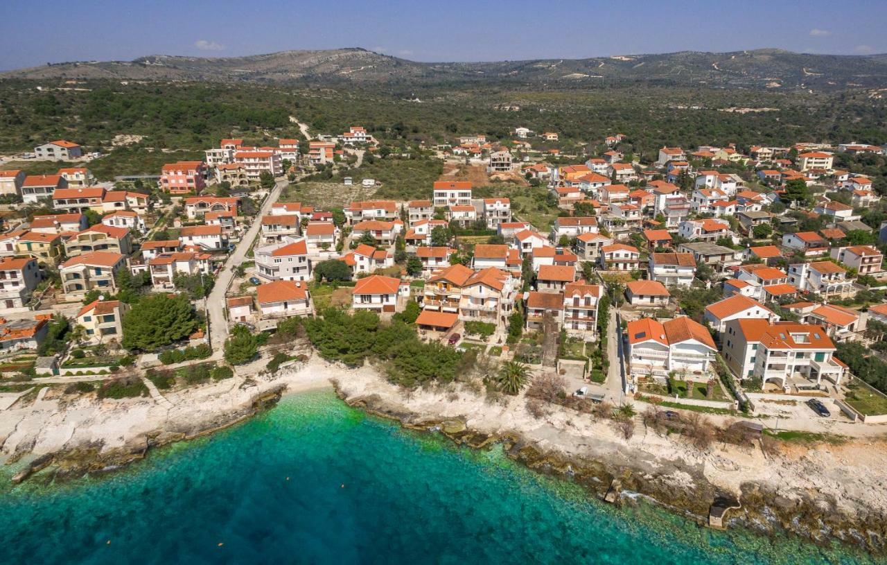 Apartments Rogoznicka Oaza Rogoznica  Buitenkant foto